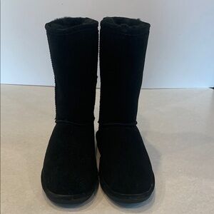 BearPaw Black Suede Boots